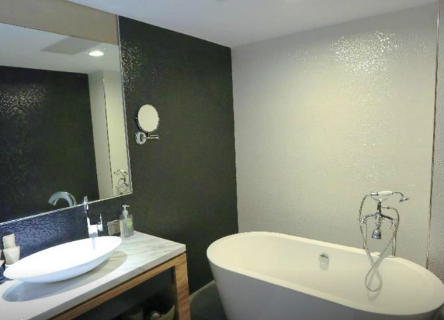 smokey-joe-s-hotel-07.jpg